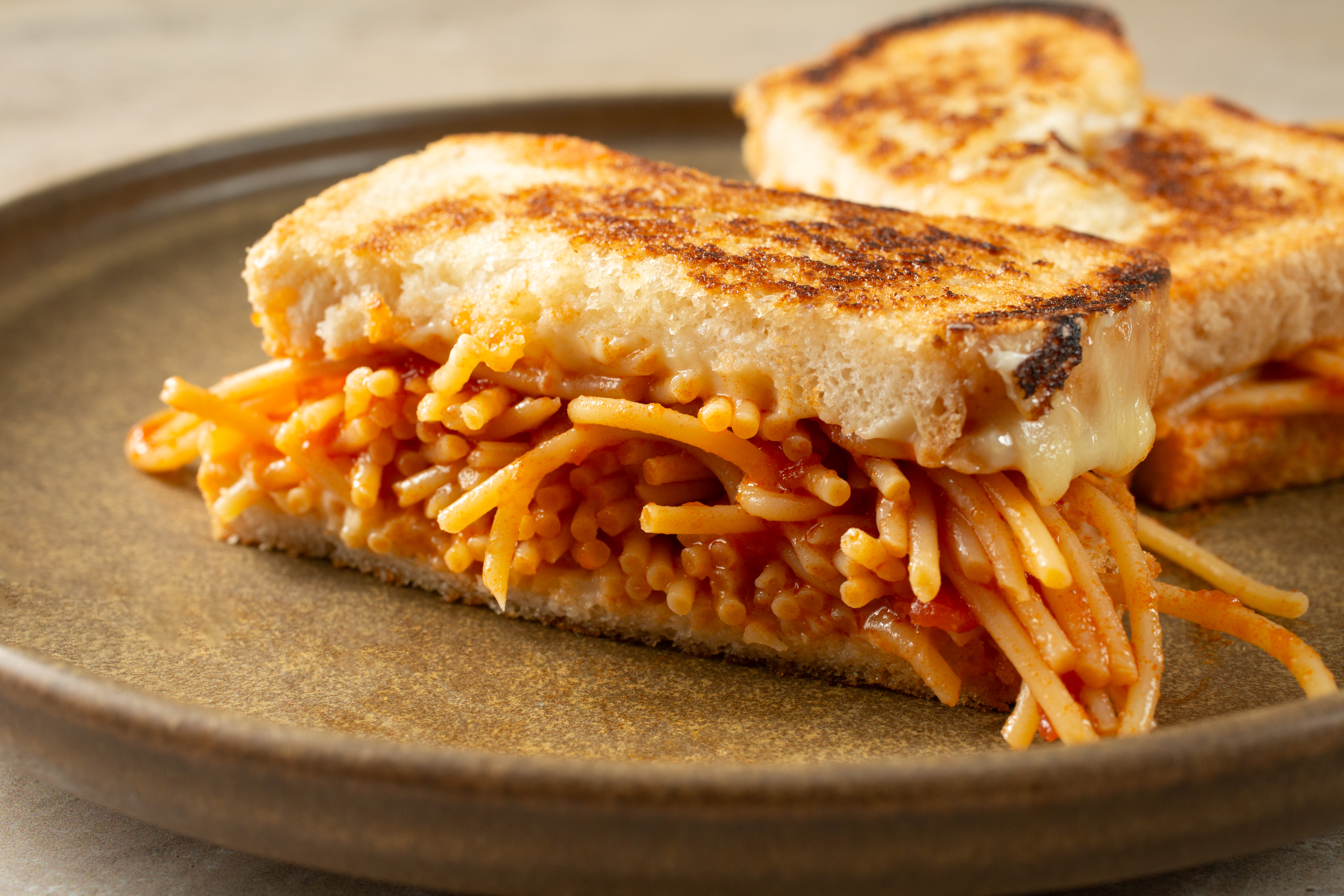 A view of a gluten-free, dairy-free spaghetti sandwich.